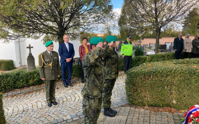 pietní akt, Napajedla