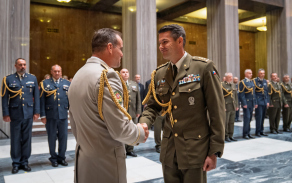 Na Vítkově byli 27. října jmenováni noví plukovníci Armády České republiky 