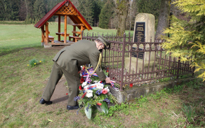 Vařákovy paseky - uctění památky obětí