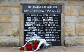 uctění památky obětí v Prlově